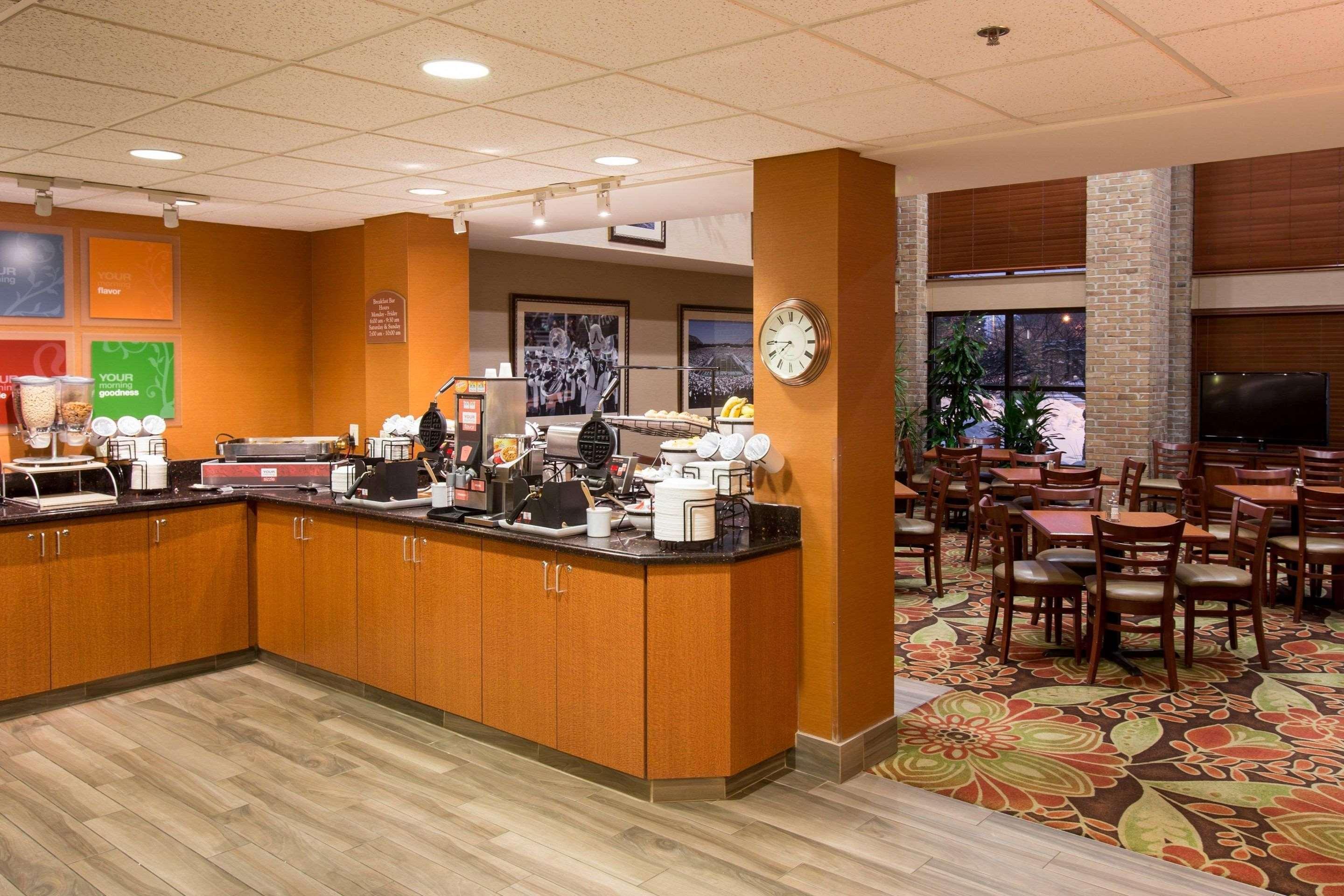 Comfort Inn Okemos - East Lansing Exterior foto